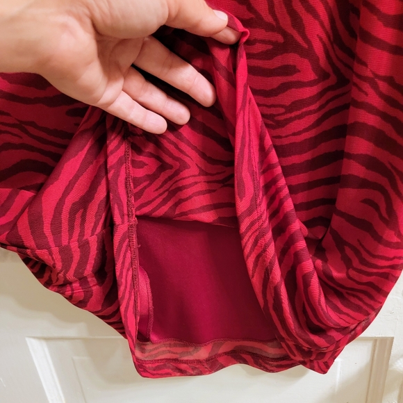 Express Pink Zebra Skirt Sheer Overlay XS - Picture 3 of 3